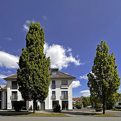 Praxiseingang Dr. Csatlos